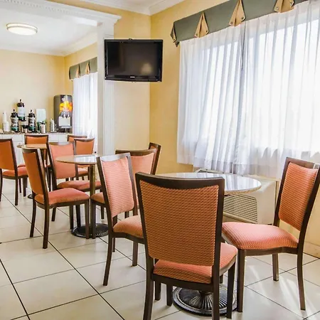 Quality Inn Evansville Eastland Area-2